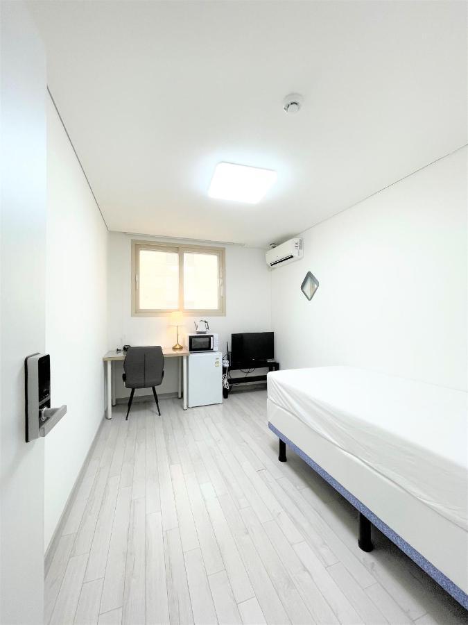 Airport Guesthouse Ko-In Ίντσεον Εξωτερικό φωτογραφία